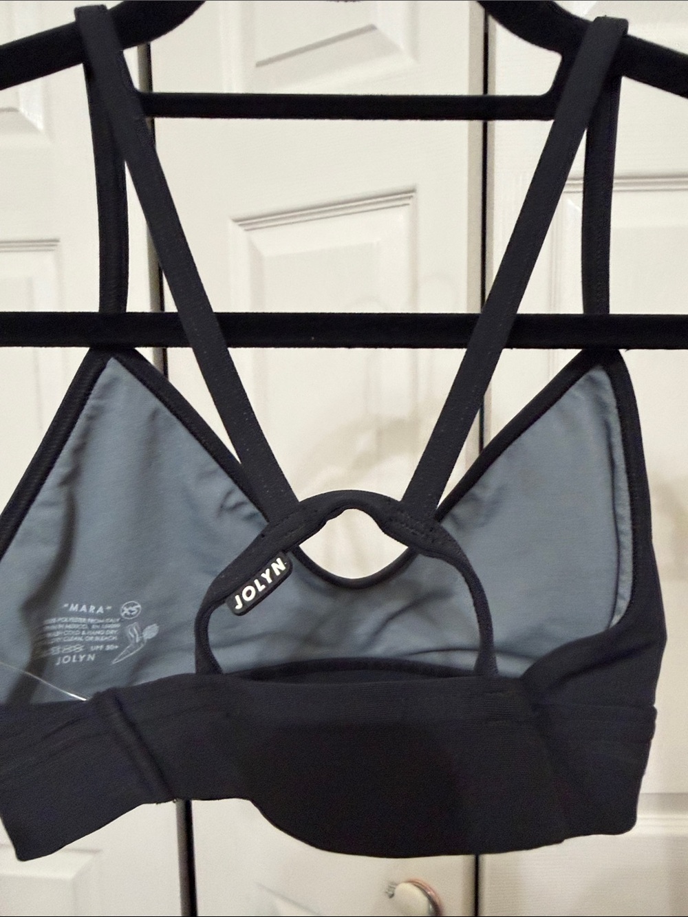 Jolyn Clothing Black Strappy-Back Sports Bra with Gray Lining